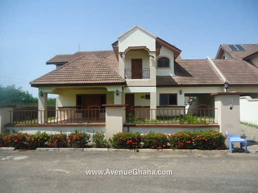 4 bedroom Estates house to let at Buena Vista in Sakumono, Accra