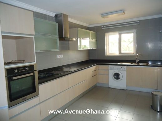 3 bedroom furnished apartment in Airport Residential Area for rent