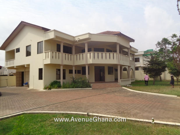4 bedroom house with 3 bedroom outhouse for rent in East Legon, Accra