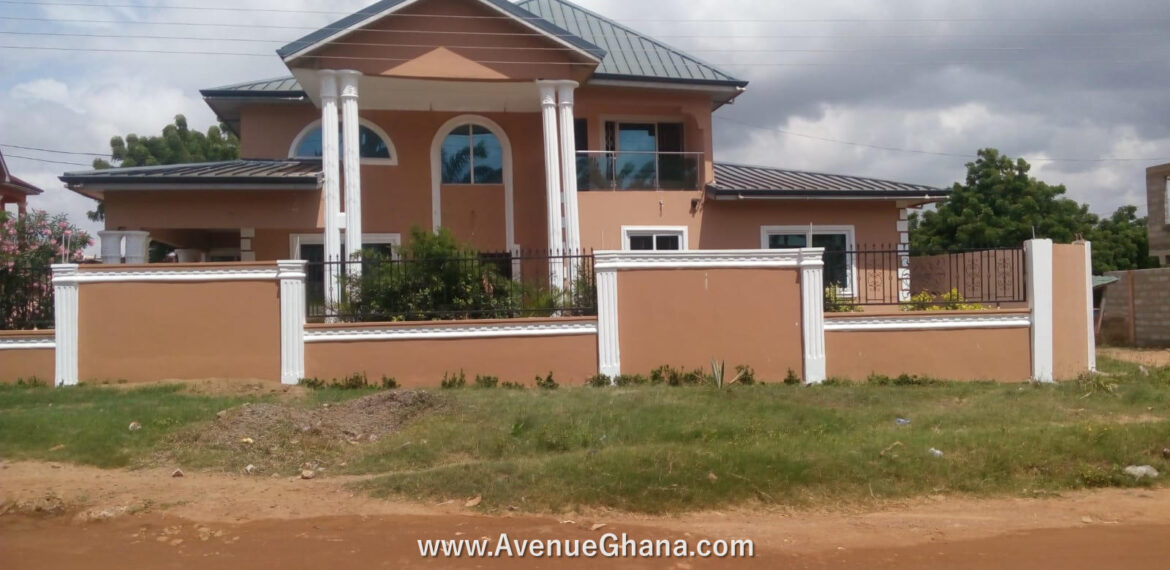 4 bedroom house for rent near Tema International School at Tema Community 21 in Ghana