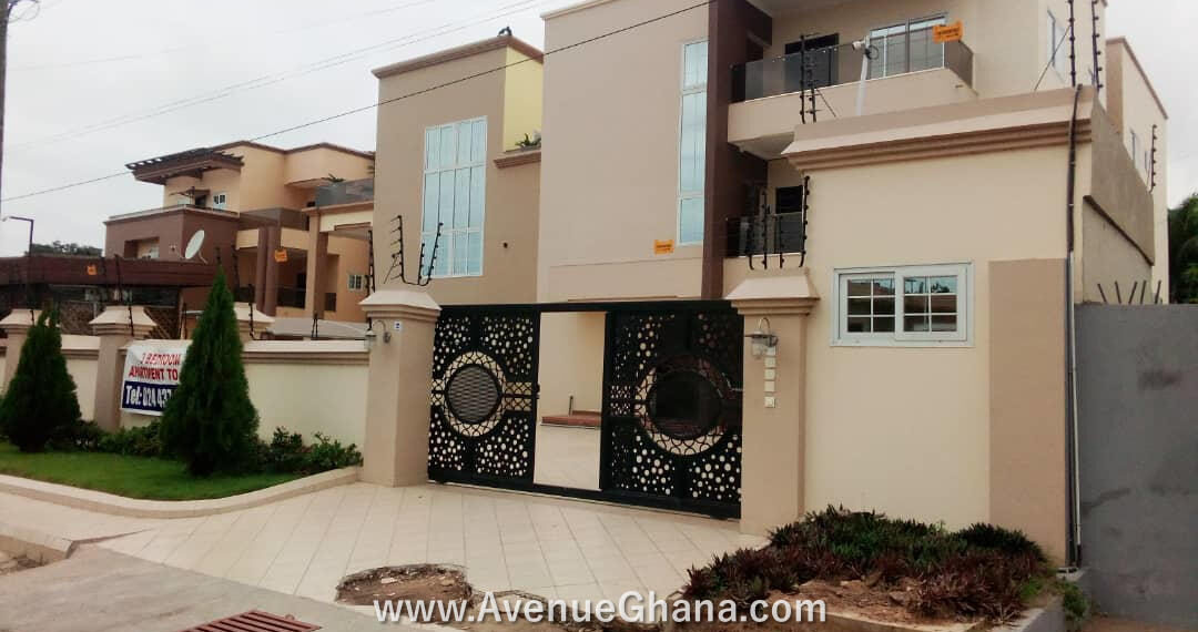 Executive 3 bedroom apartment for rent at East Legon near the French School, Accra