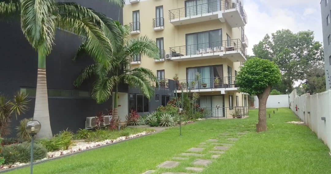 3 bedroom furnished apartment to let near Koala at Airport Residential Area in Accra