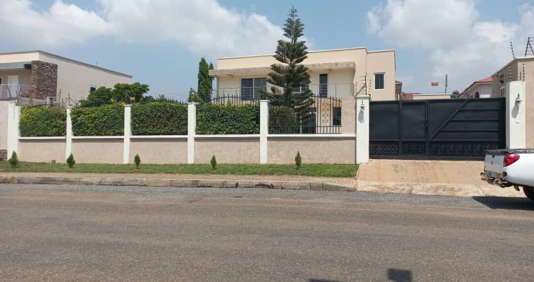 4 bedroom house for rent at Airport Hills in East Airport Residential, Accra Ghana